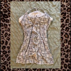 White and black Carve Designs halter top